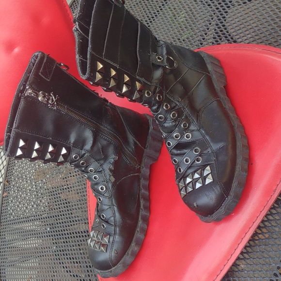 Women's Tripp NYC boots circa 2007 - Picture 6 of 8